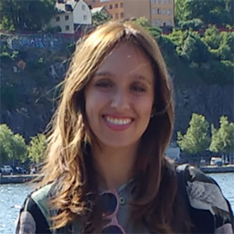 助理教授Rivka Levitan。
