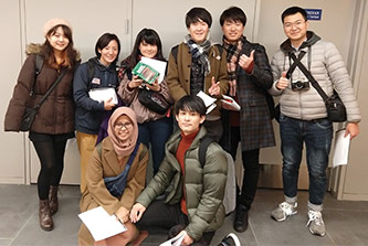 九州工业大学学生。