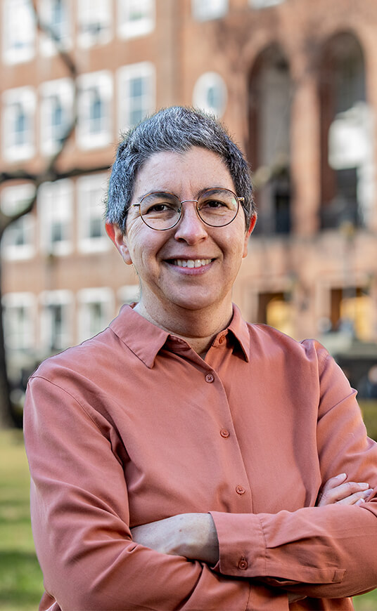 Beth Ferholt