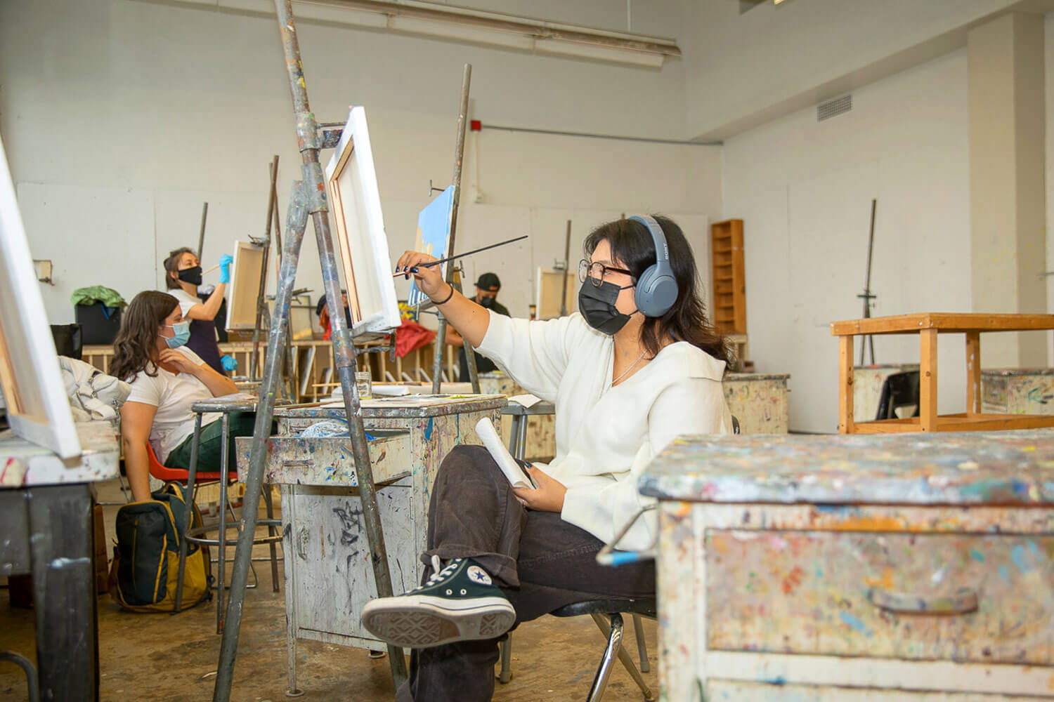 With a mask policy, strict social distancing, class-size limits, and a combination of remote, hybrid, and in-person courses, the fall 2021 semester got off to a good start.